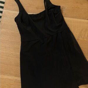 Abercrombie & Fitch traveler mini dress in Black - women’s size small
